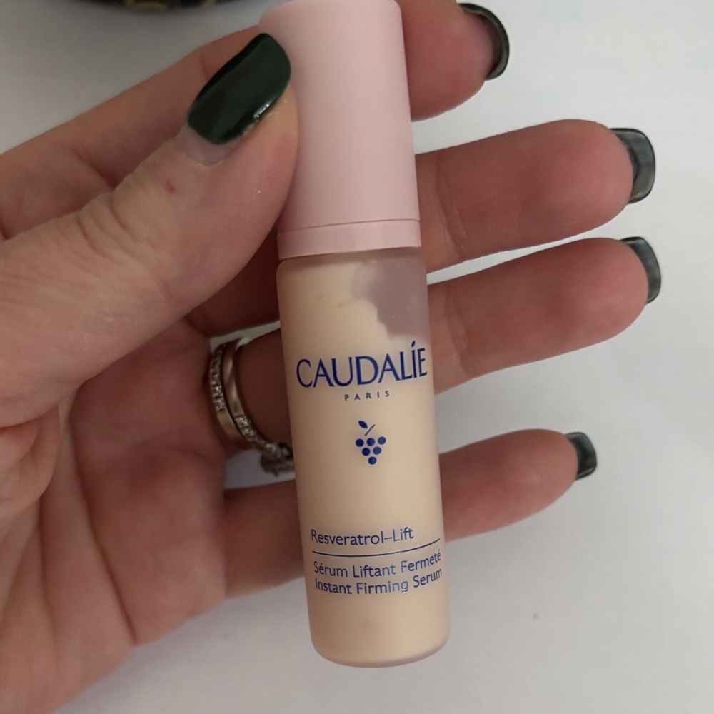 Caudalie Resveratrol-Lift Firming Serum - NEW 10 ml